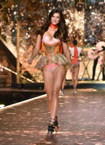 Victoria's Secret Fashion Show 2018