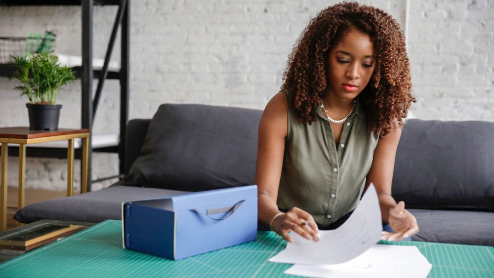 Asia Davidson, Zappos challenge