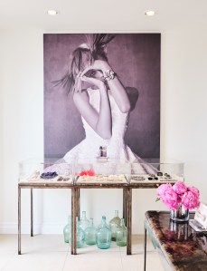 Inside Badgley Mischka's new L.A. boutique