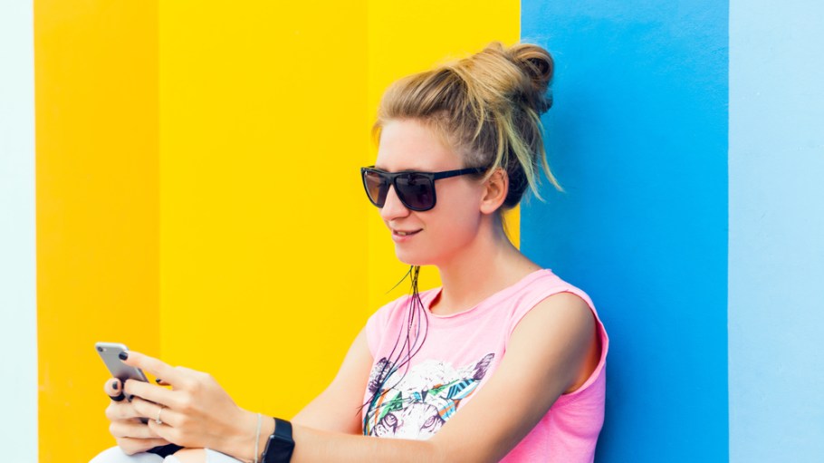 Facebook Advances Commerce Push With Shoppable Livestream Test