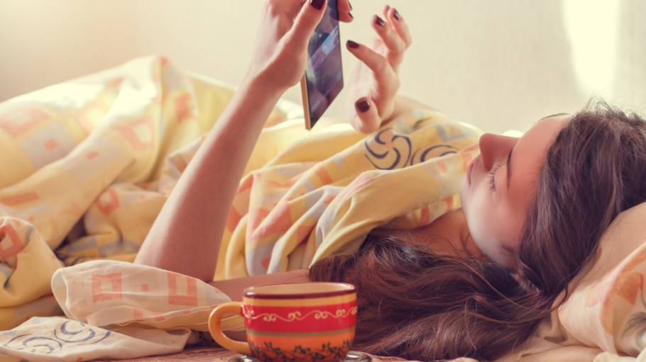 Retailers on the mobile livestream shopping bandwagon can tap into global audiences, shoring up sales amid a rocky U.S. retail environment.
