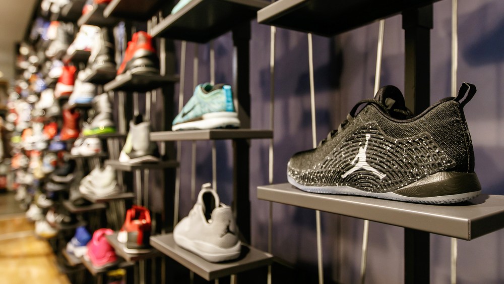 Despite NBA Rule Change, Brands Shy from Basketball Endorsements