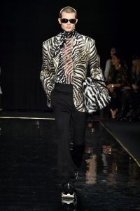 Versace Pre-Fall 2019