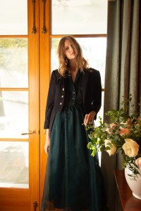 A look from Black Iris.