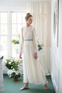 A look from Black Iris.