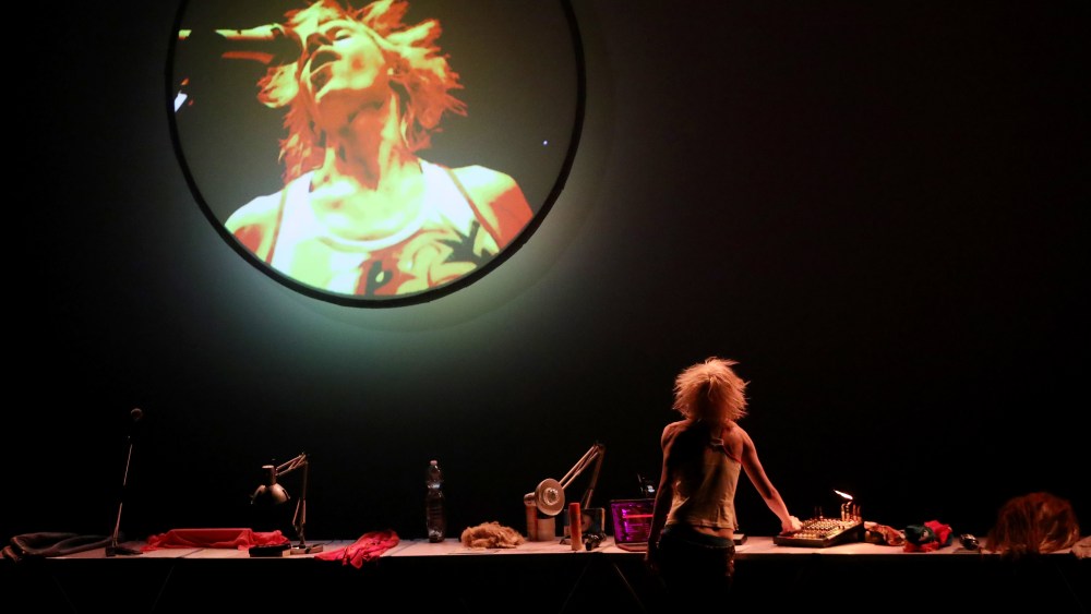 Gucci's MOTUS MDLSX performance event with Silvia Calderoni.