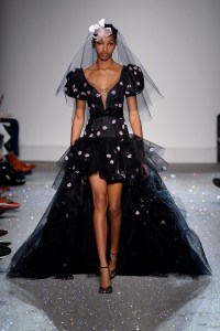 Giambattista Valli Couture Spring 2019