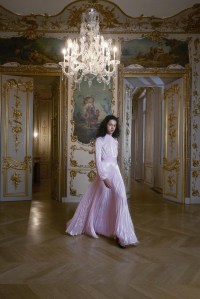 Giambattista Valli Pre-Fall 2019