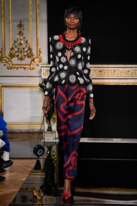 Giorgio Armani Privé Couture Spring 2019