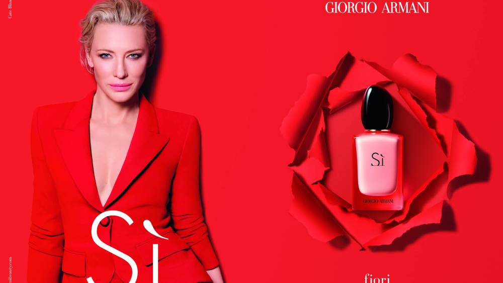 A new advertising image for Eau de Parfum Sì Fiori