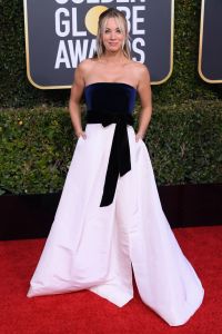 Kaley Cuoco in Monique Lhuillier, Golden Globes 2019