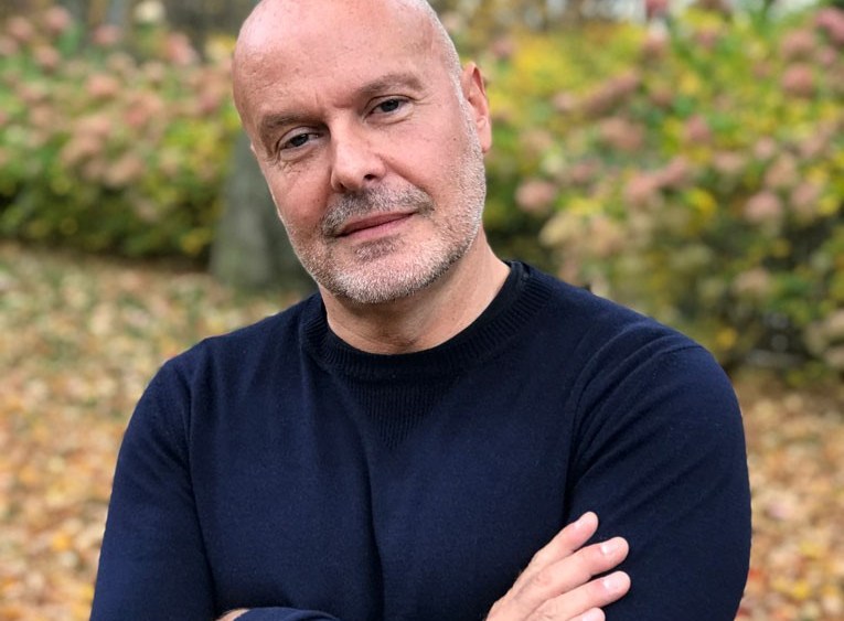 Simon Kneen