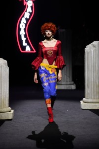 Moschino Pre-Fall 2019