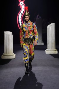 Moschino Pre-Fall 2019