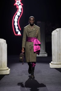 Moschino Pre-Fall 2019