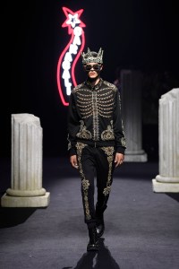 Moschino Pre-Fall 2019
