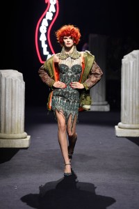 Moschino Pre-Fall 2019