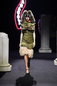Moschino Pre-Fall 2019