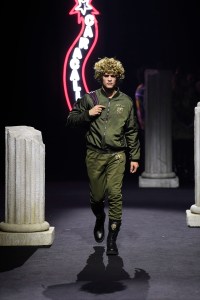 Moschino Pre-Fall 2019