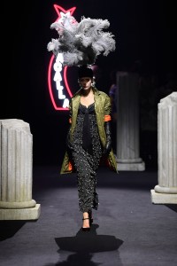 Moschino Pre-Fall 2019