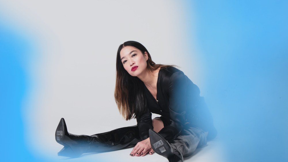 Artist Yi Zhou