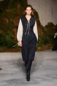 Alexa Chung RTW Fall 2019