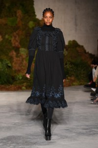 Alexa Chung RTW Fall 2019