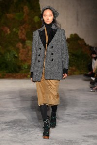 Alexa Chung RTW Fall 2019