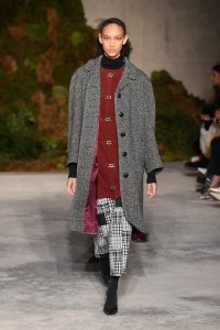Alexa Chung RTW Fall 2019