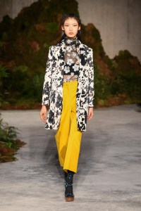 Alexa Chung RTW Fall 2019