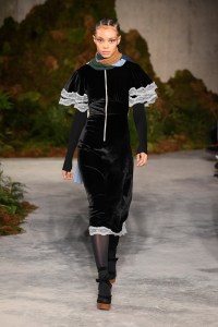 Alexa Chung RTW Fall 2019
