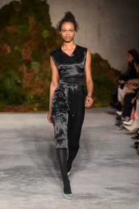 Alexa Chung RTW Fall 2019