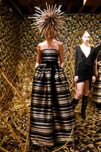 Alice and Olivia RTW Fall 2019