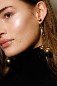 Details at Carolina Herrera RTW Fall 2019