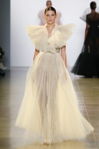 Cong Tri RTW Fall 2019