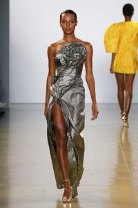 Cong Tri RTW Fall 2019