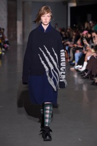 Runway at Dawei RTW Fall 2019