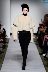 Dennis Basso RTW Fall 2019