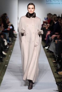 Dennis Basso RTW Fall 2019