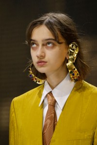 Details at Gucci RTW Fall 2019