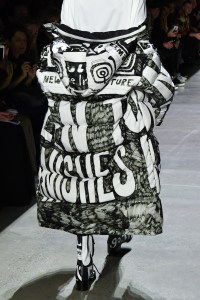 Details at Jeremy Scott RTW Fall 2019