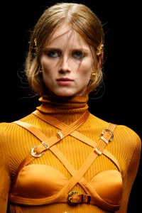Details at Versace RTW Fall 2019