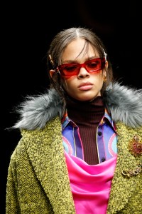 Details at Versace RTW Fall 2019
