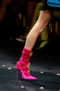 Details at Versace RTW Fall 2019