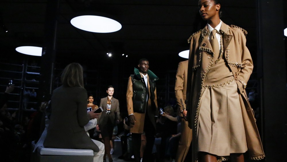 Details at Burberry RTW Fall 2019