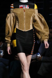 Details at Burberry RTW Fall 2019