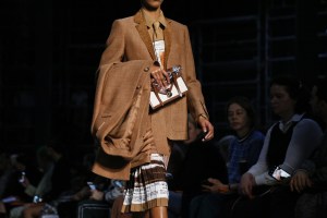 Details at Burberry RTW Fall 2019