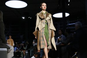 Details at Burberry RTW Fall 2019