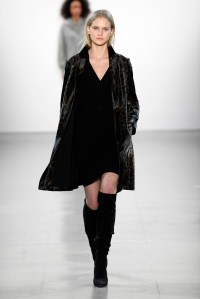 Elie Tahari RTW Fall 2019