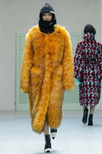 Gilberto Calzolari RTW Fall 2019